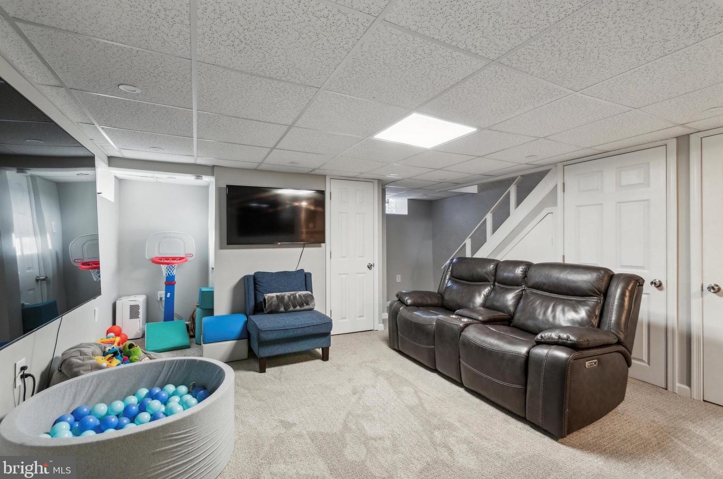 227 Woodland Ave, Media PA 19064-3029 exterior