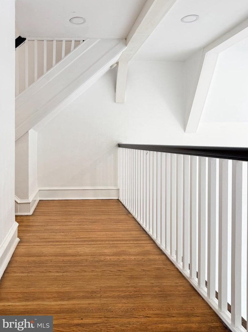 304 Richfield Rd, Upper Darby PA  19082-4109 exterior