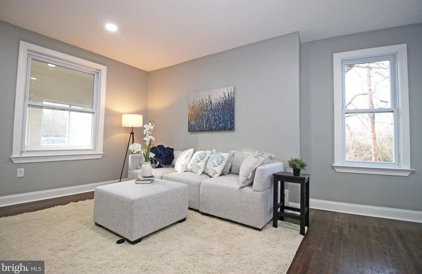 301 Poplar St, Darby PA  19023-2028 exterior