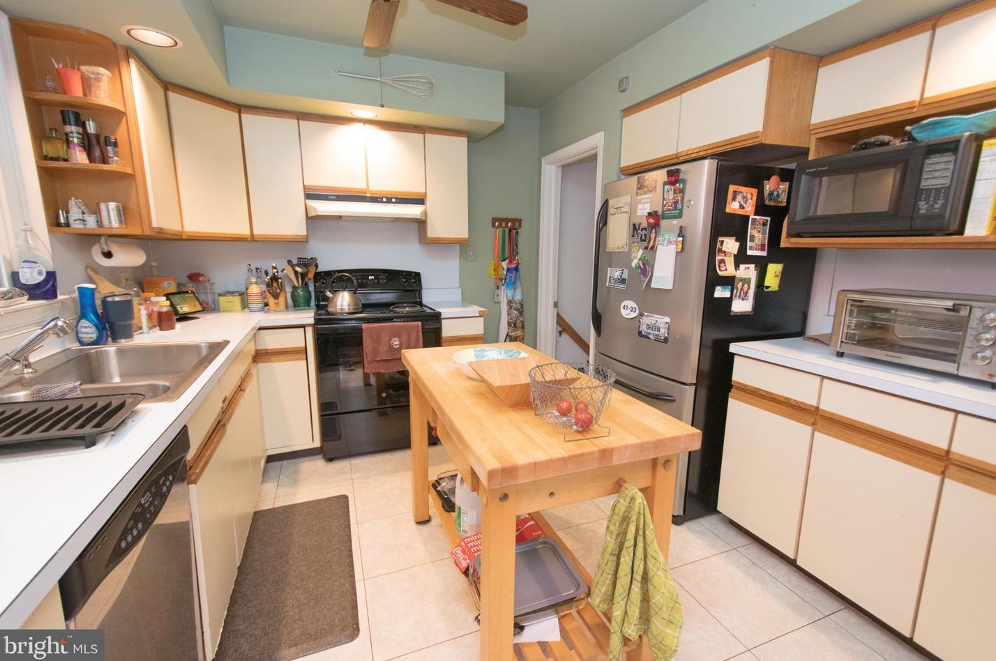 338 Brookhaven Rd, Chester PA  19015-2312 exterior