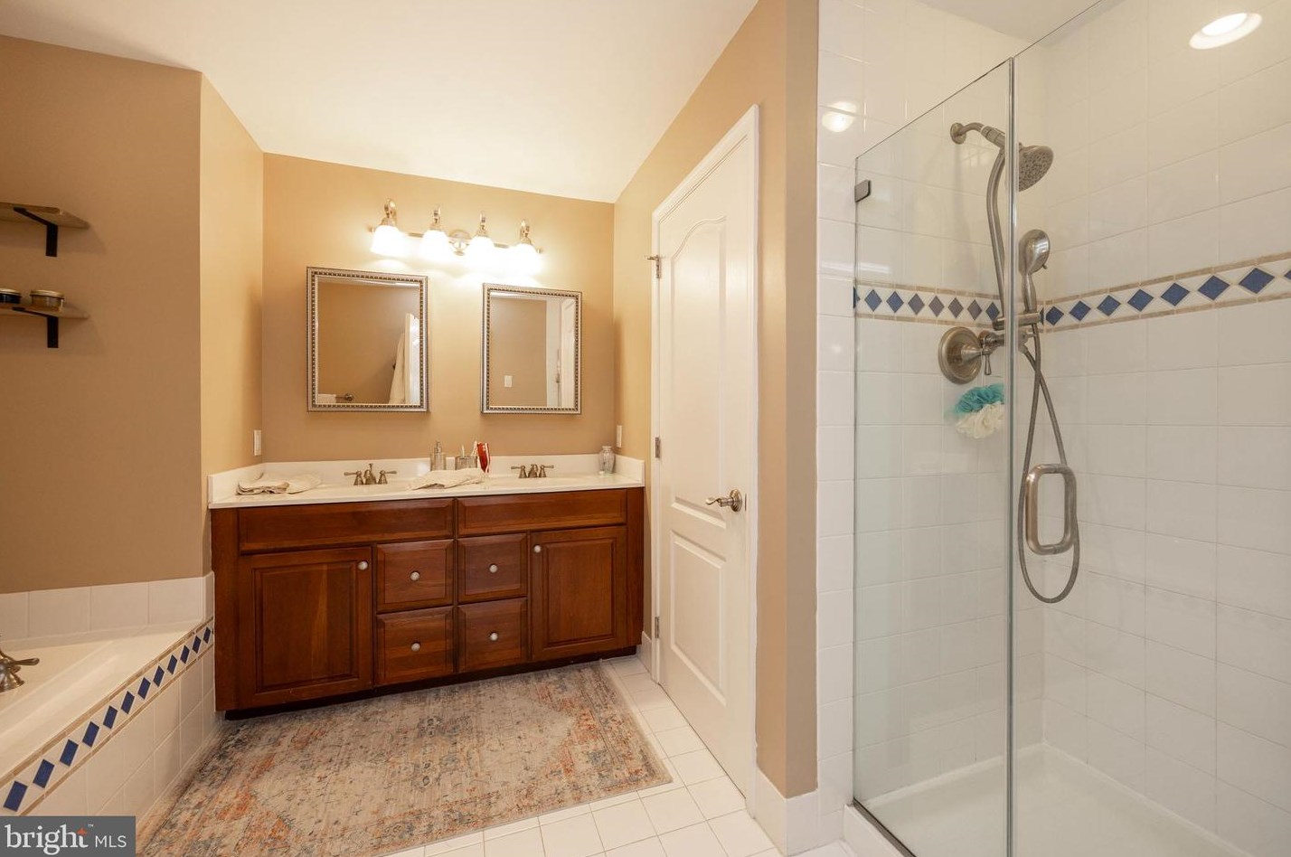 44 Wharton Dr, Glen Mills PA  19342-9522 exterior