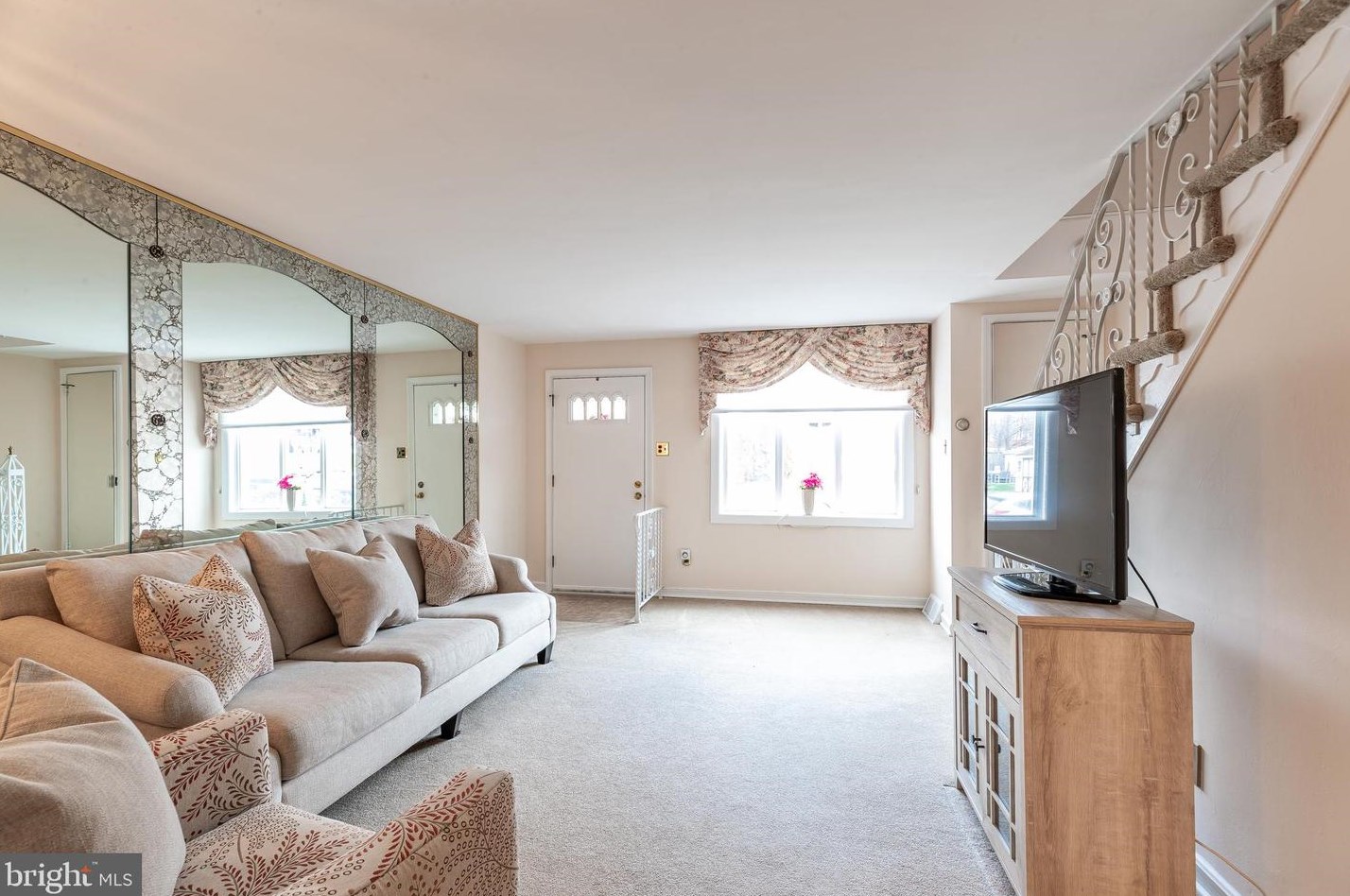 417 Park Dr, Manor PA  19036-1617 exterior