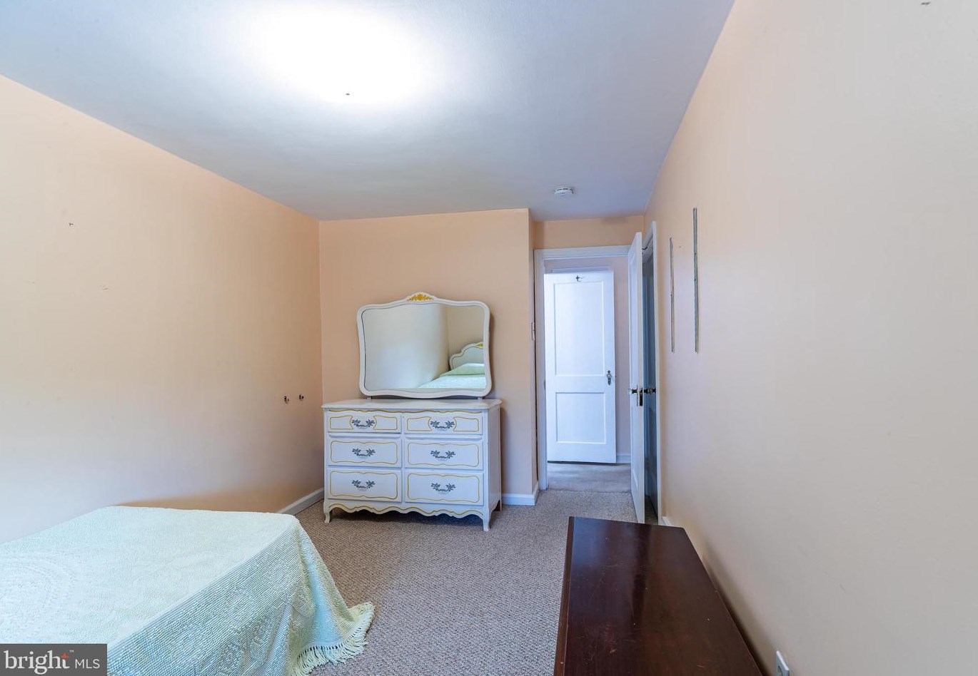 417 Park Dr, Manor PA  19036-1617 exterior