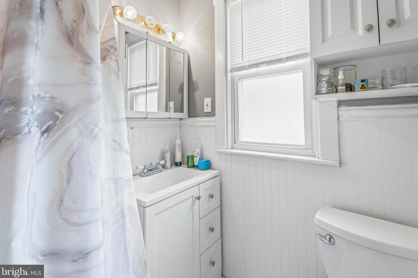 39 Cooke Ave, Manor PA 19036-1318 exterior