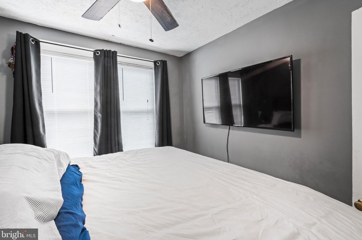 39 Cooke Ave, Manor PA 19036-1318 exterior