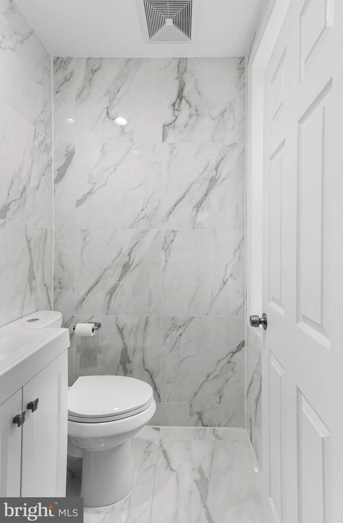 912 Forrester Ave, Darby PA 19023-1612 exterior