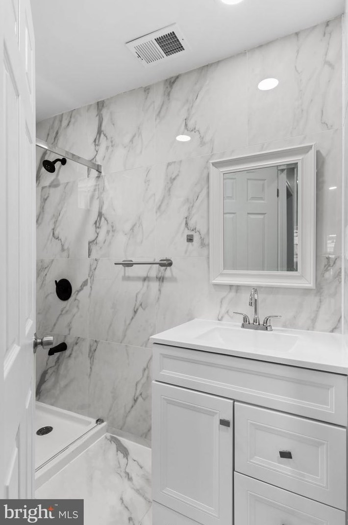 912 Forrester Ave, Darby PA 19023-1612 exterior