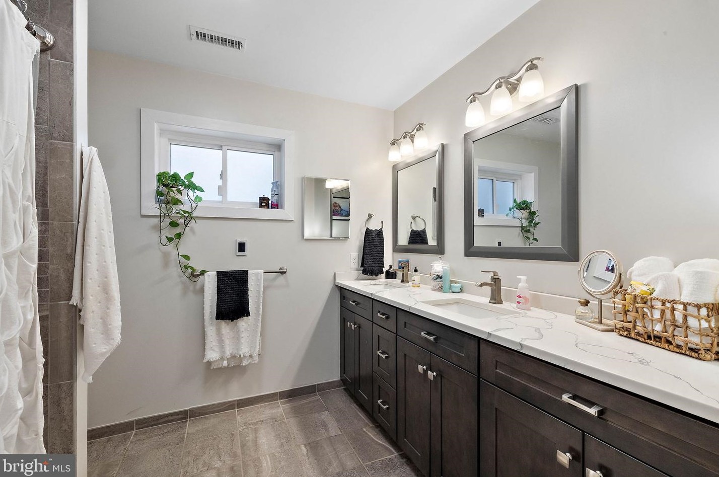 722 Beechwood Rd, Media PA  19063-1706 exterior