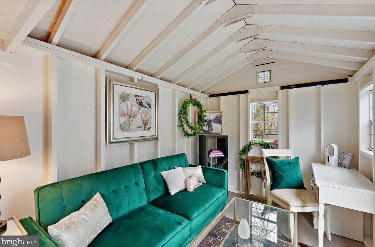 722 Beechwood Rd, Media PA  19063-1706 exterior