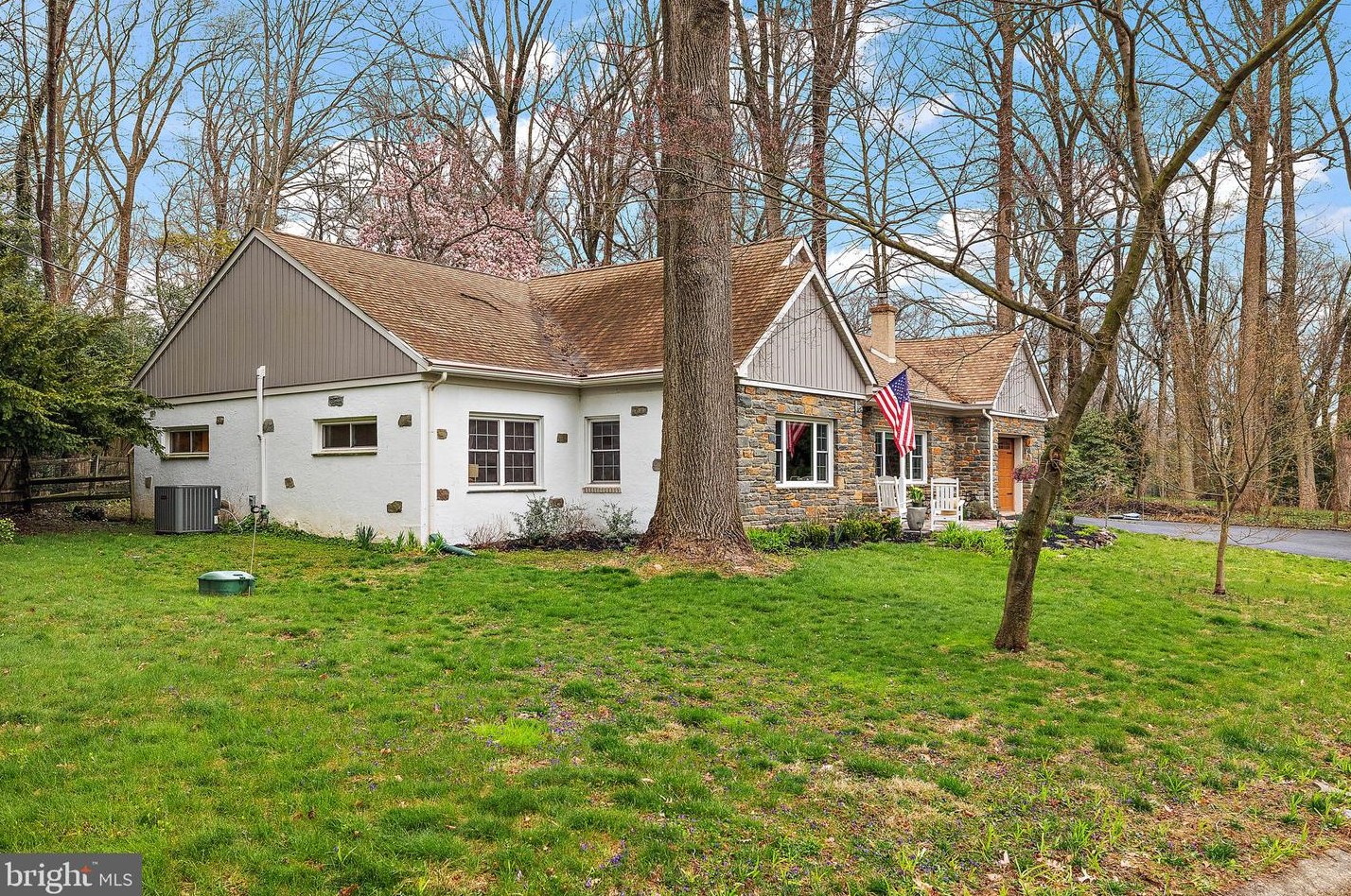 722 Beechwood Rd, Media PA  19063-1706 exterior