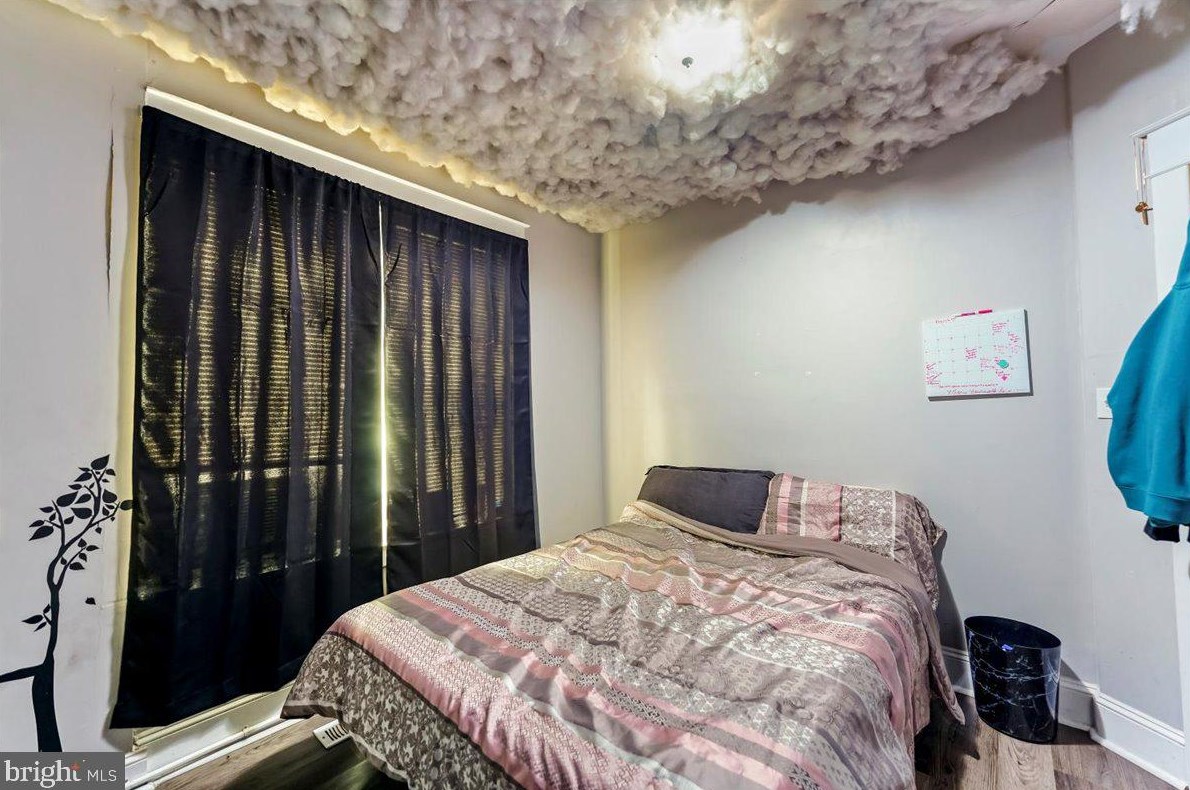 2208 Madison St, Chester PA 19013-5122 exterior