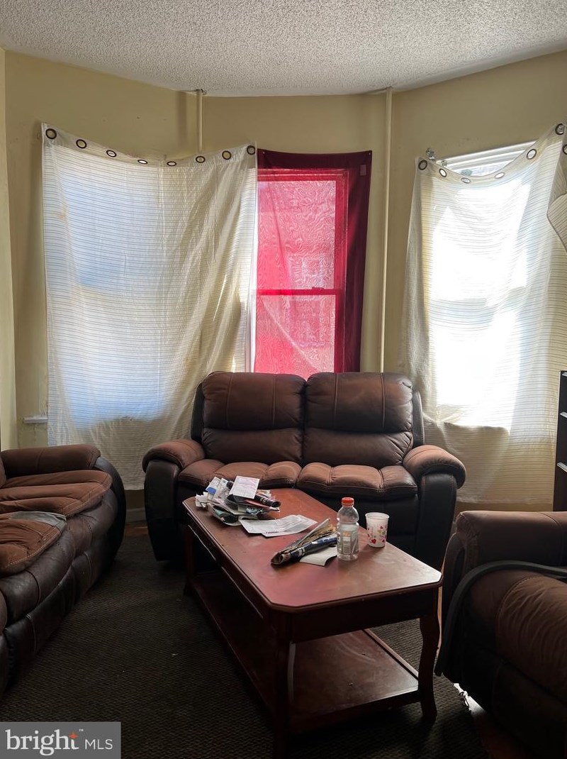 125 Fern St, Darby PA  19023-3010 exterior