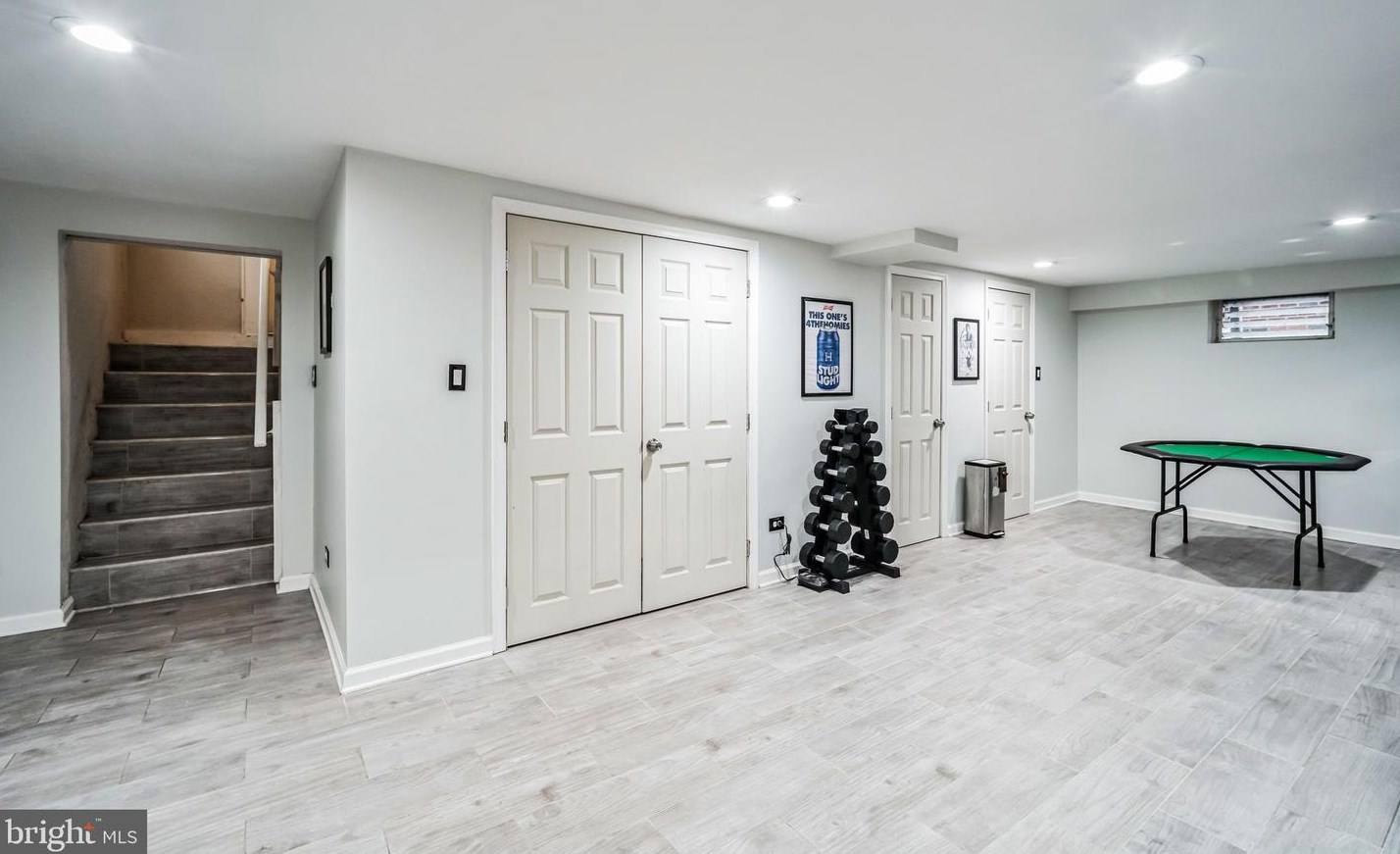 20 Llanwellyn Ave, Manor PA  19036-1324 exterior
