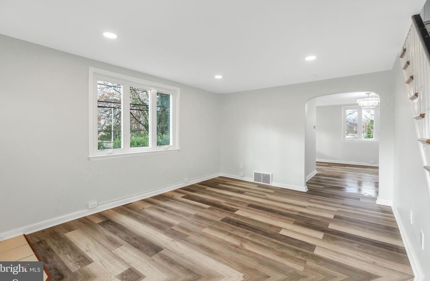 125 Golf Rd, Darby PA 19023-1313 exterior