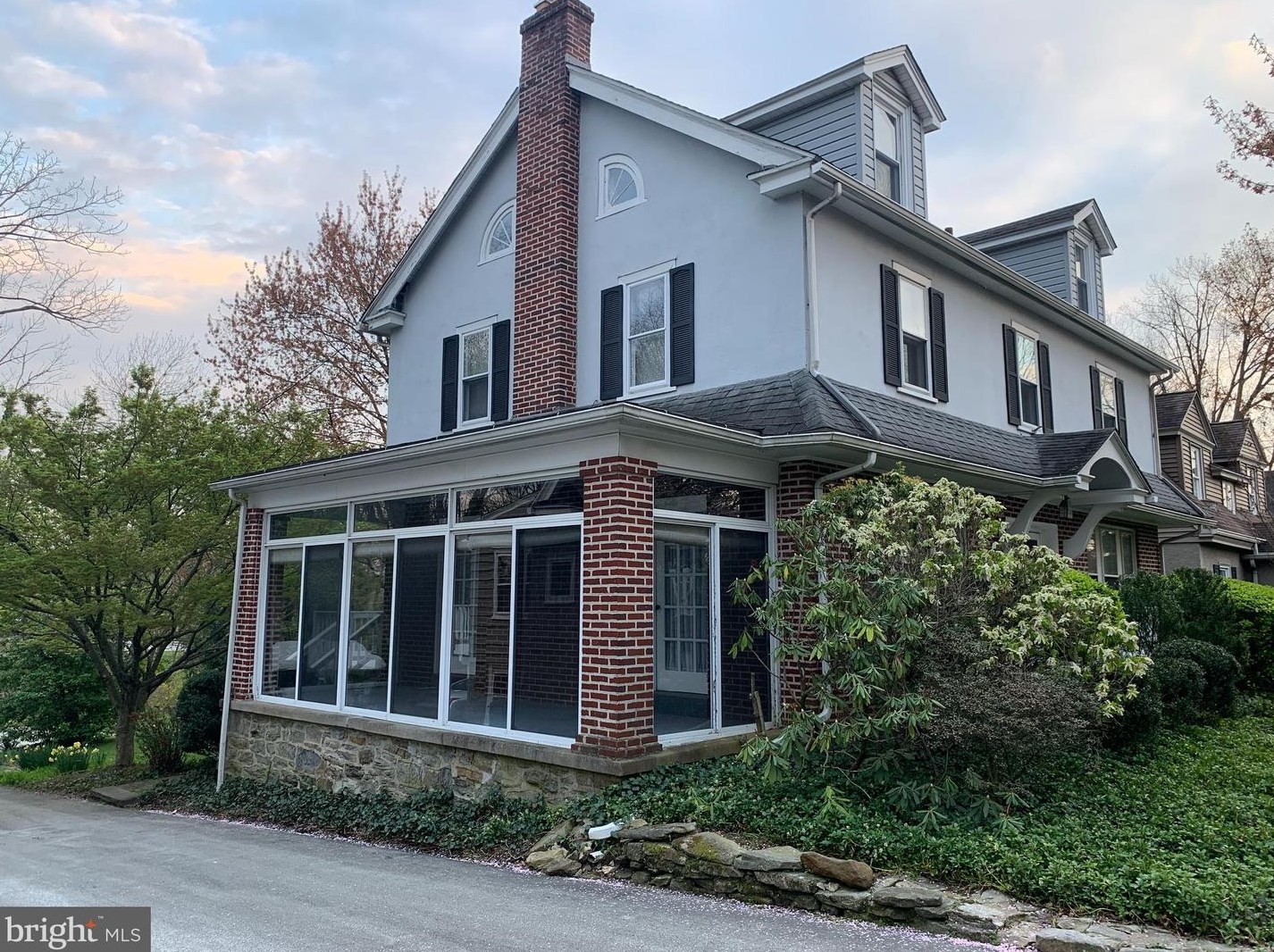 77 Rolling Rd, Media PA  19064-2415 exterior