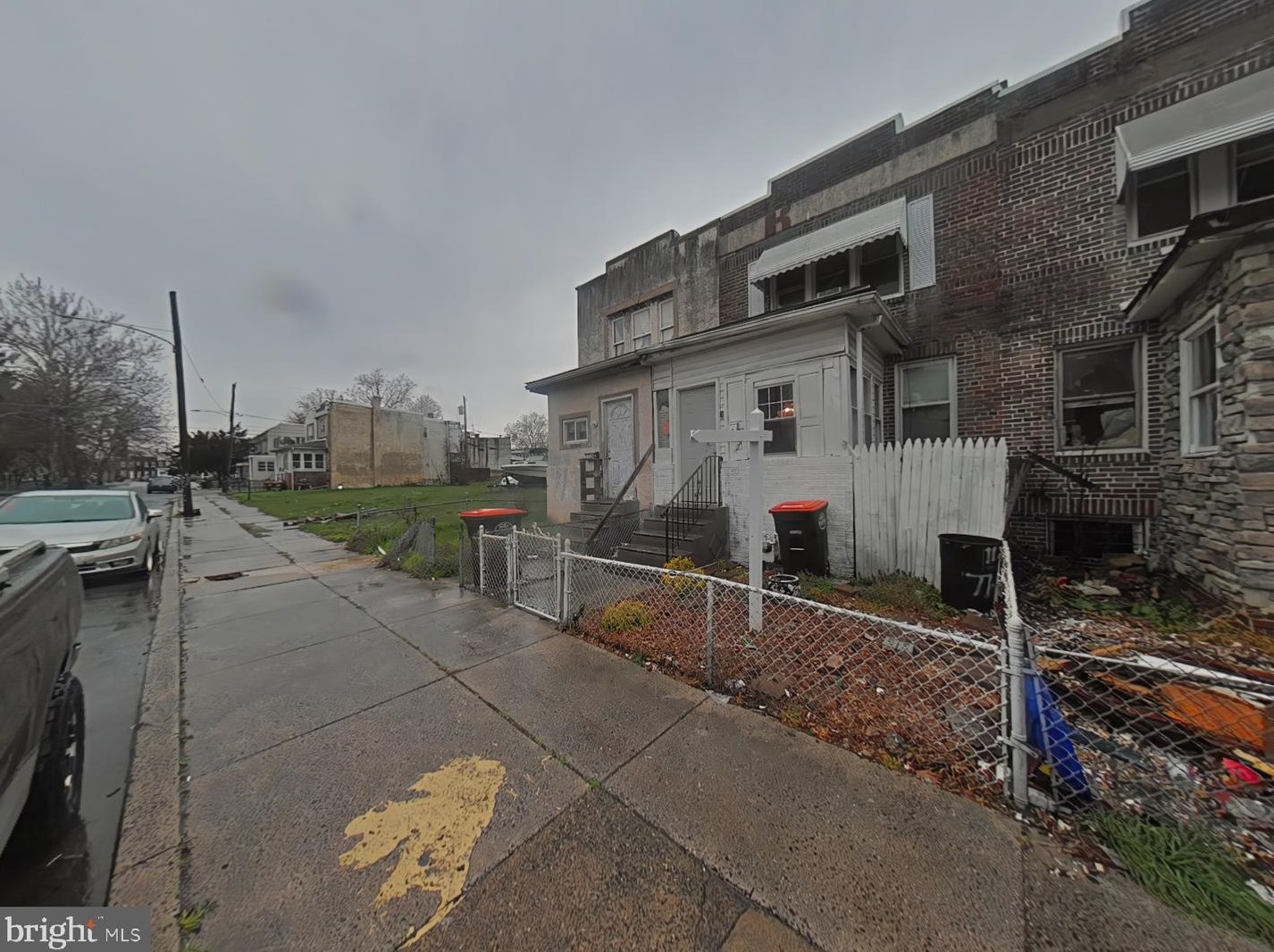 1118 Thomas St, Chester PA 19013-6422 exterior