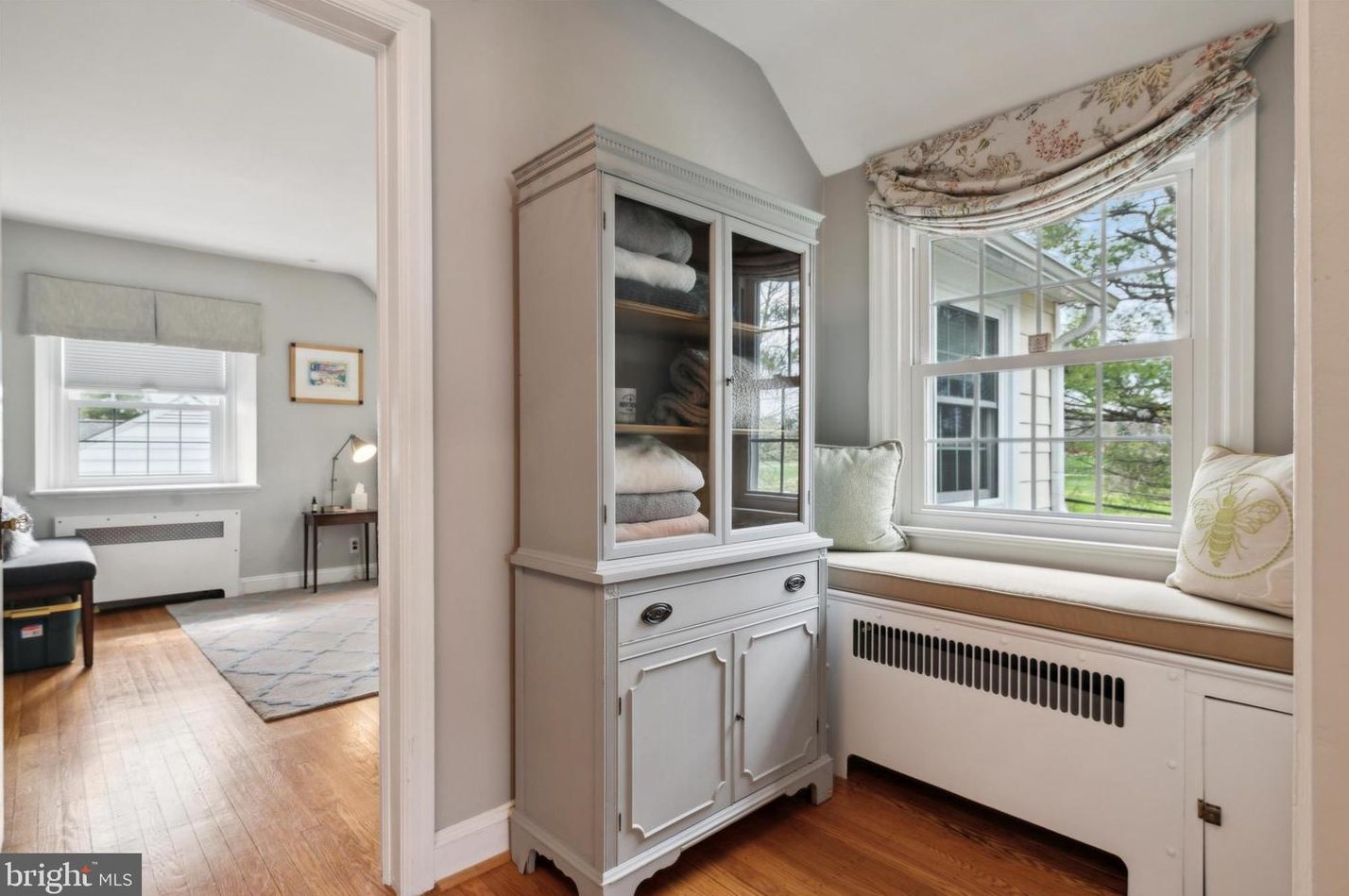 16 Golfview Rd, Ardmore PA  19003-1018 exterior