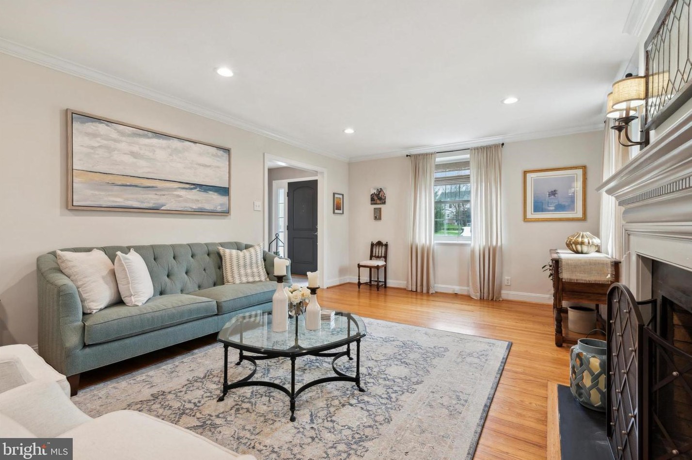 16 Golfview Rd, Ardmore PA  19003-1018 exterior