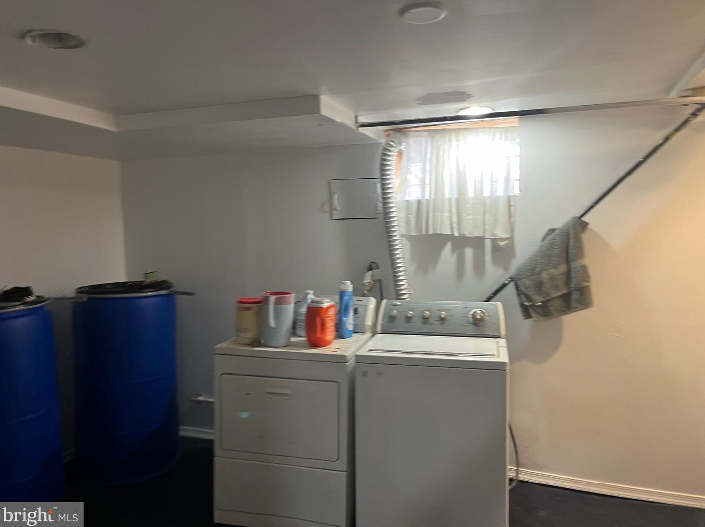 227 Golf Rd, Darby PA 19023-1313 exterior