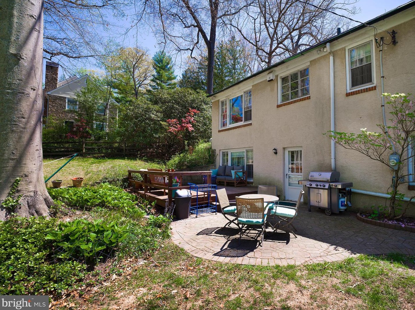 208 Marple Rd, Haverford PA  19041-1025 exterior