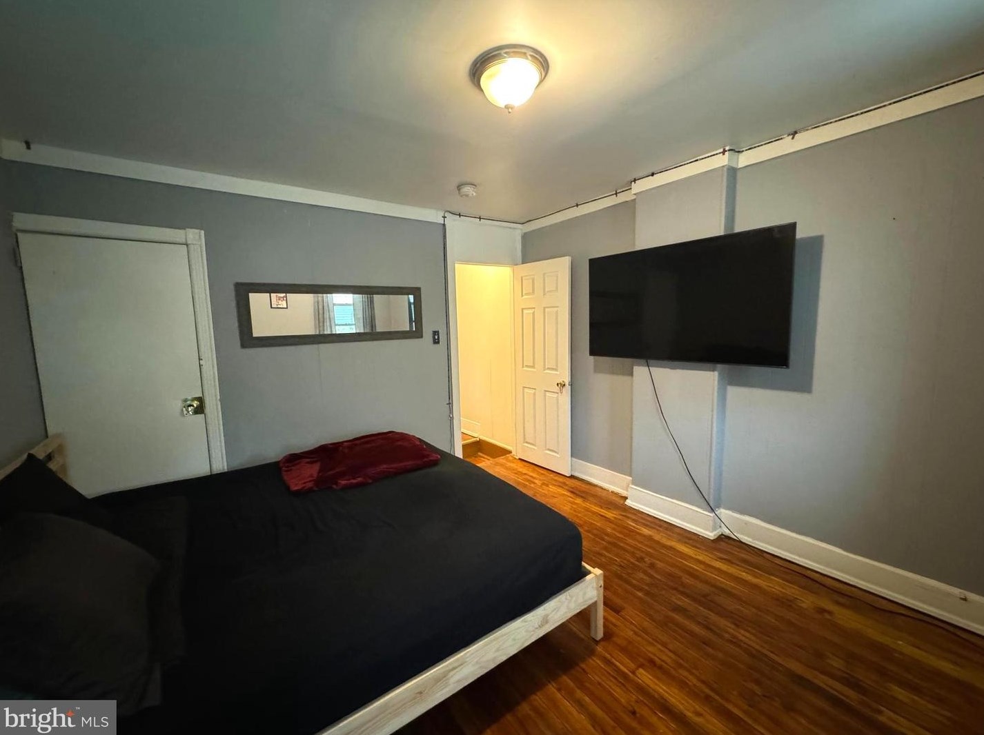 702 Lincoln St, Chester PA 19013-3527 exterior