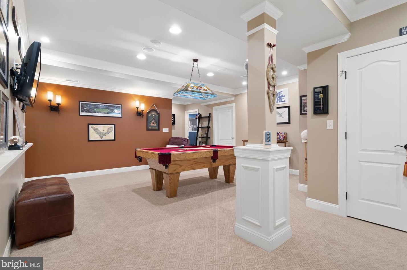 3234 Hamilton Ln, Boothwyn PA  19060-1755 exterior