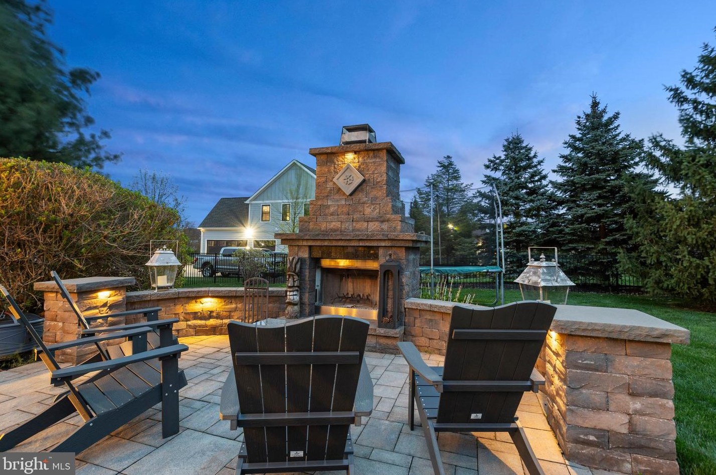 3234 Hamilton Ln, Boothwyn PA  19060-1755 exterior