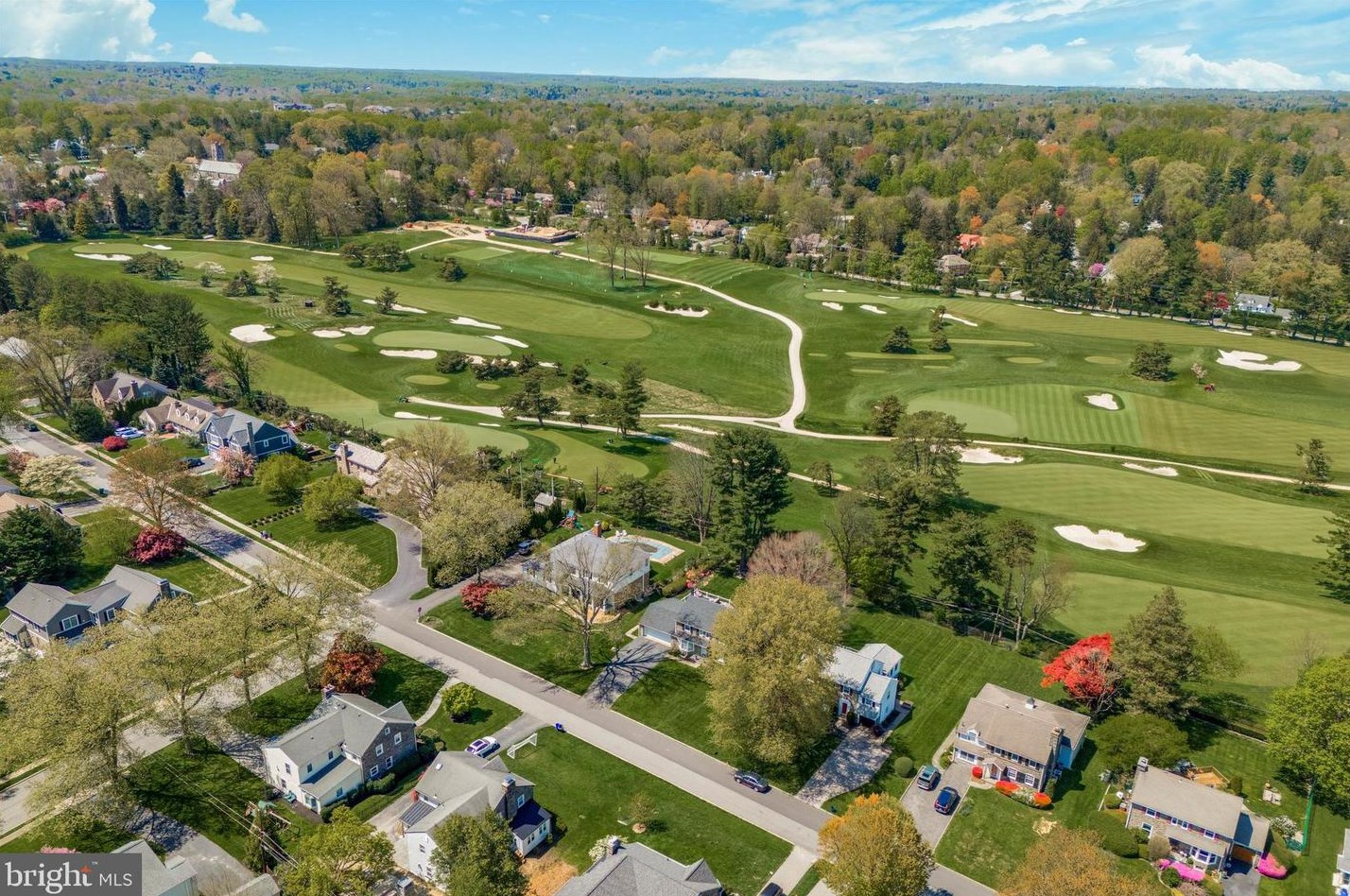 104 Golfview Rd, Ardmore PA  19003-1001 exterior