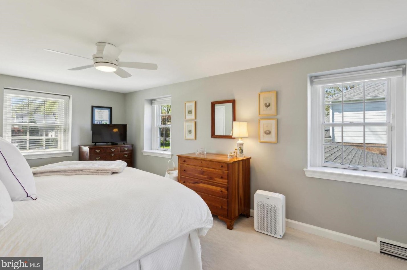 104 Golfview Rd, Ardmore PA  19003-1001 exterior