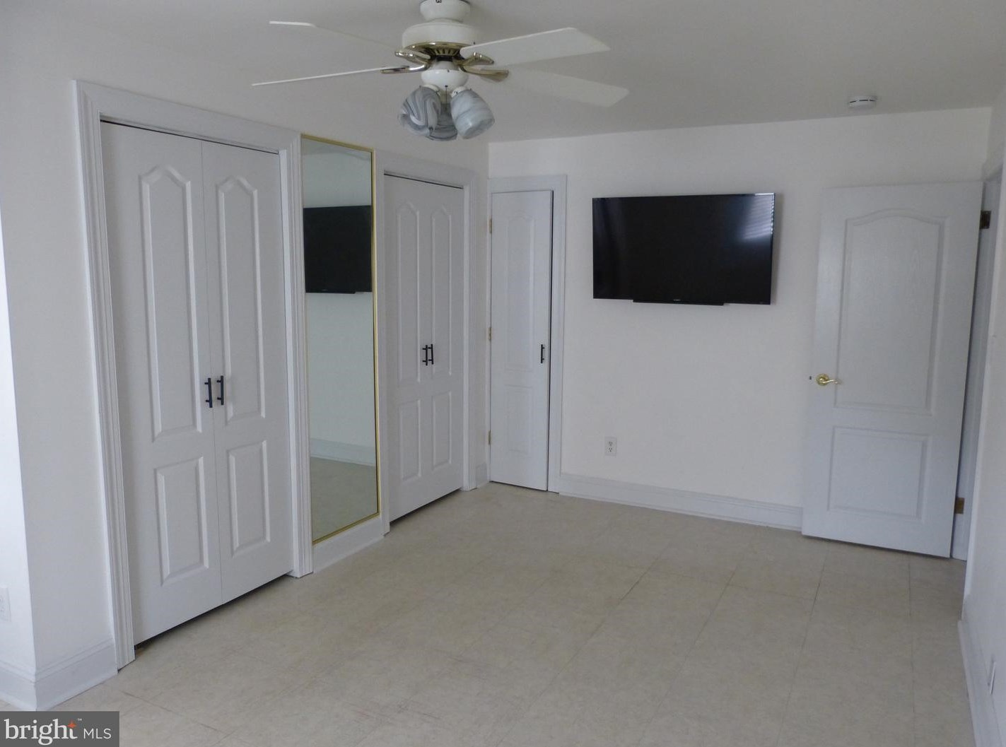 27 Fairhill Rd, Morton PA  19070-1010 exterior