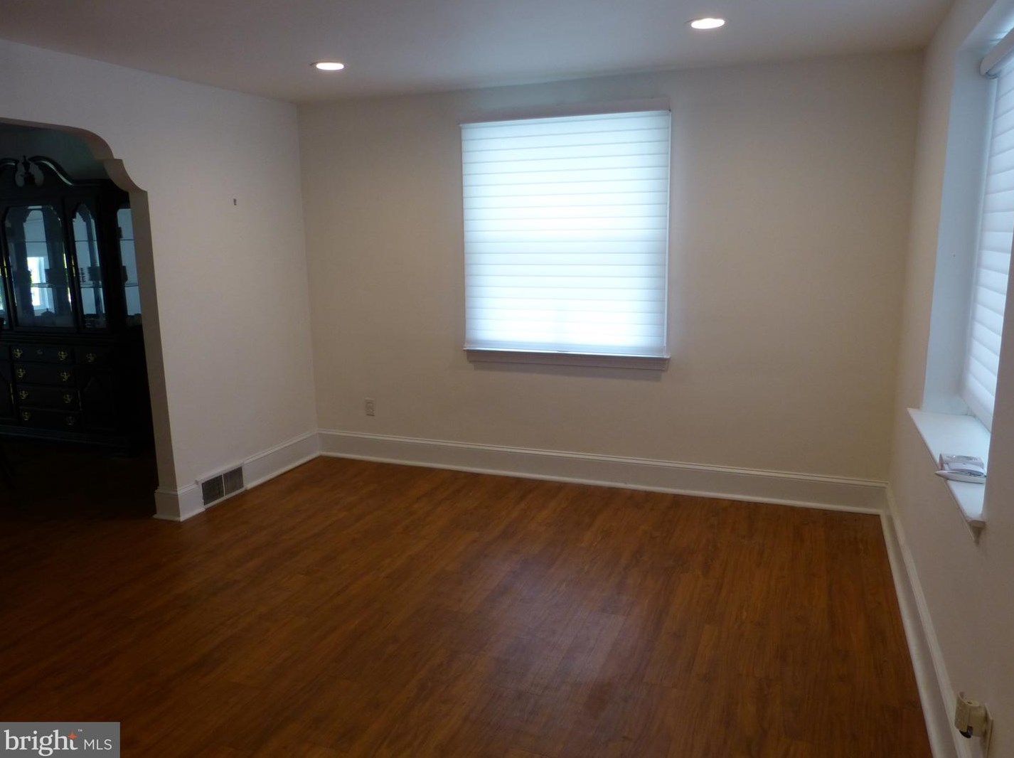 27 Fairhill Rd, Morton PA  19070-1010 exterior