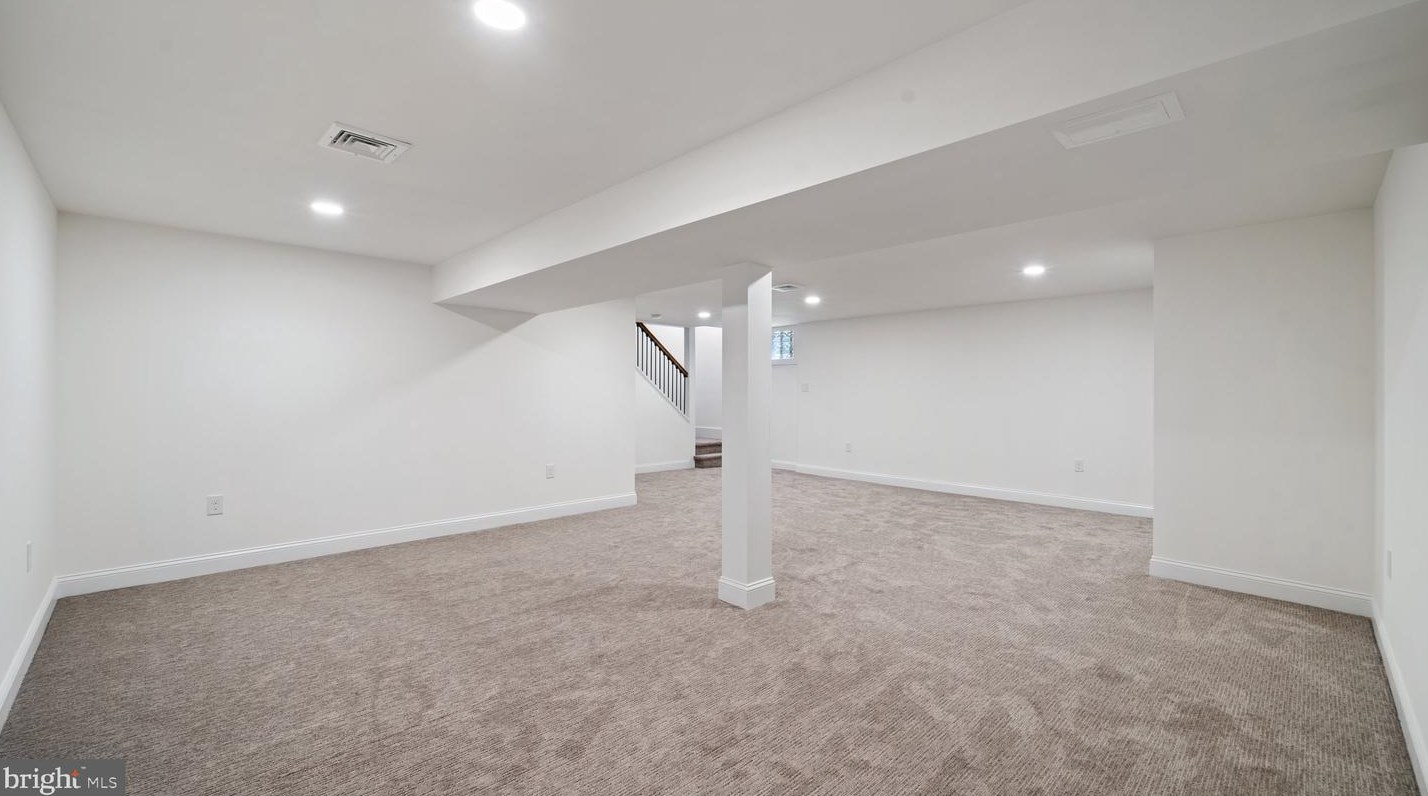 16 Rdg Rd, Media PA 19063-2125 exterior