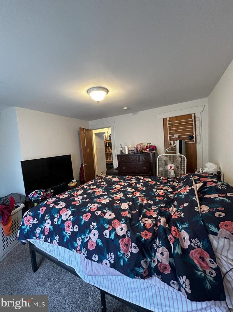 1704 11 St, Chester PA 19013-2922 exterior