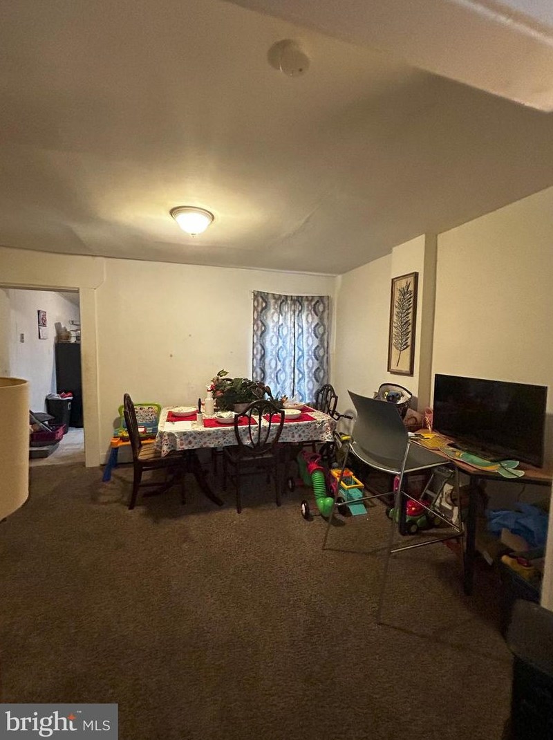 1704 11 St, Chester PA 19013-2922 exterior