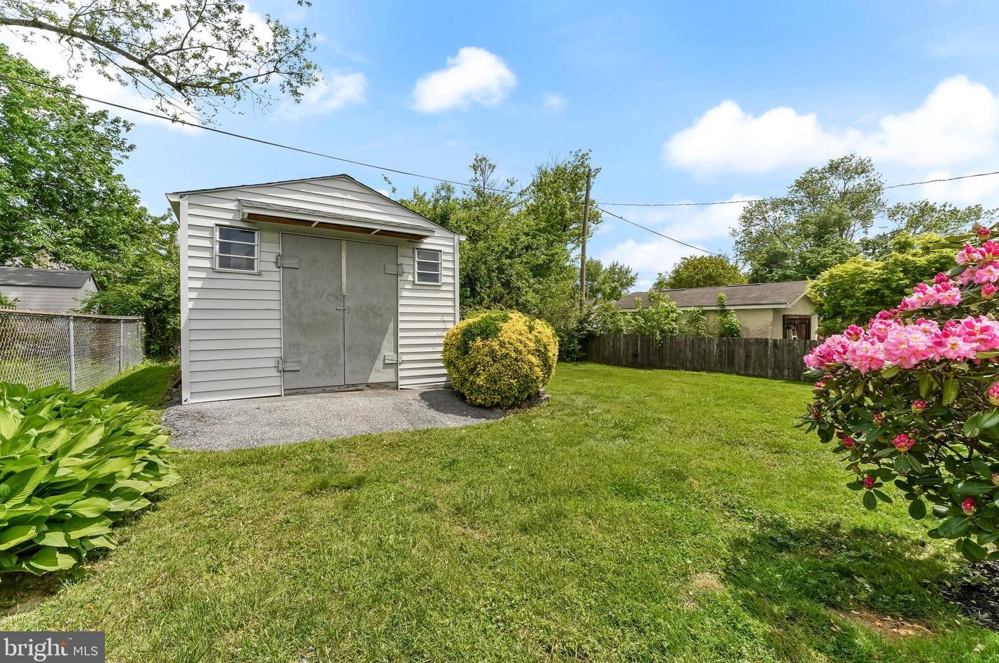 4925 Demaio Dr, Chester PA  19015-1103 exterior