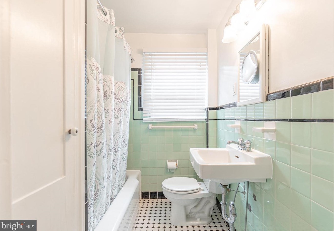 49 Greenhill Rd, Media PA 19063-1420 exterior