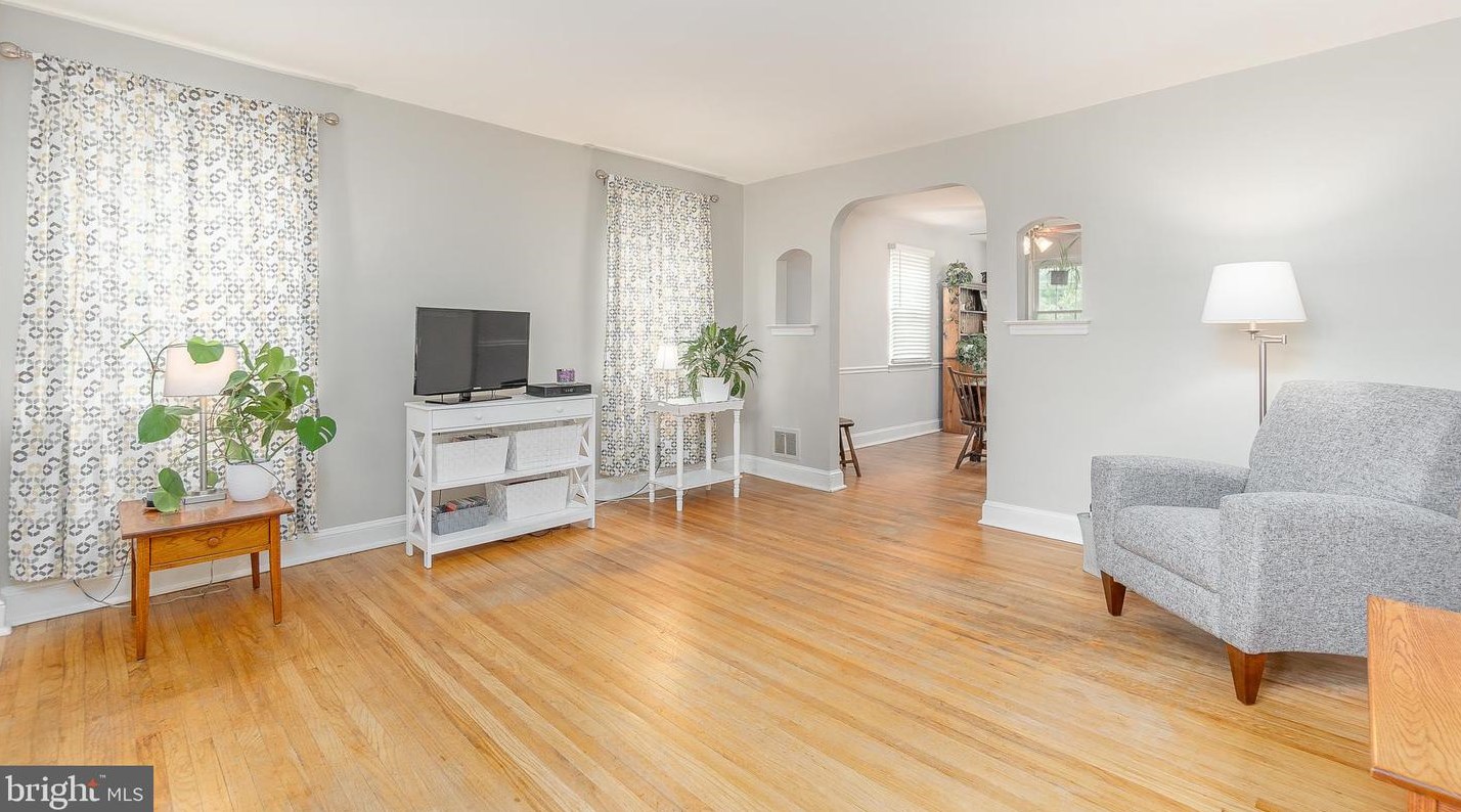 49 Greenhill Rd, Media PA 19063-1420 exterior