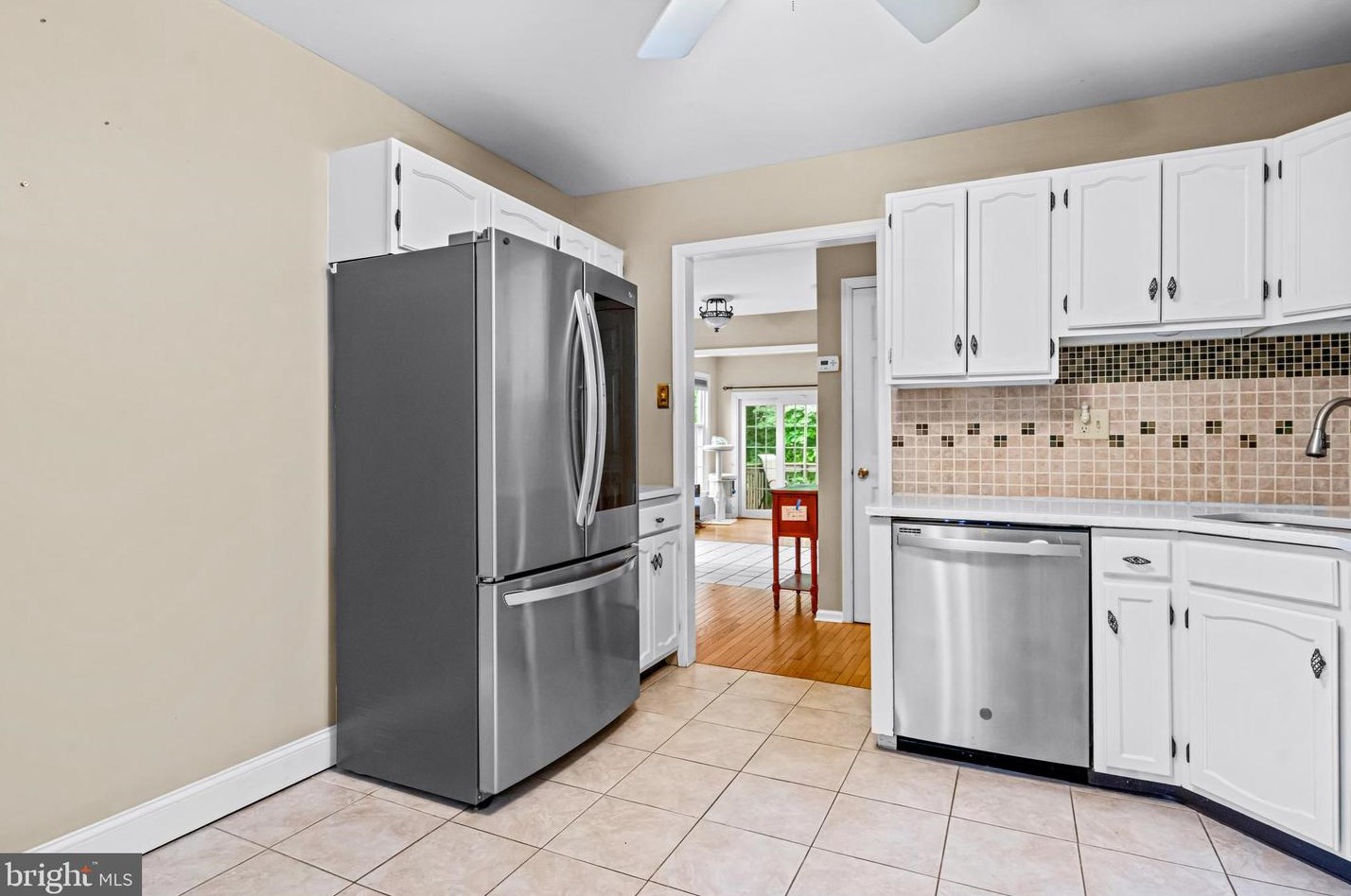 102 Knollwood Ct, Chester PA  19014-1257 exterior