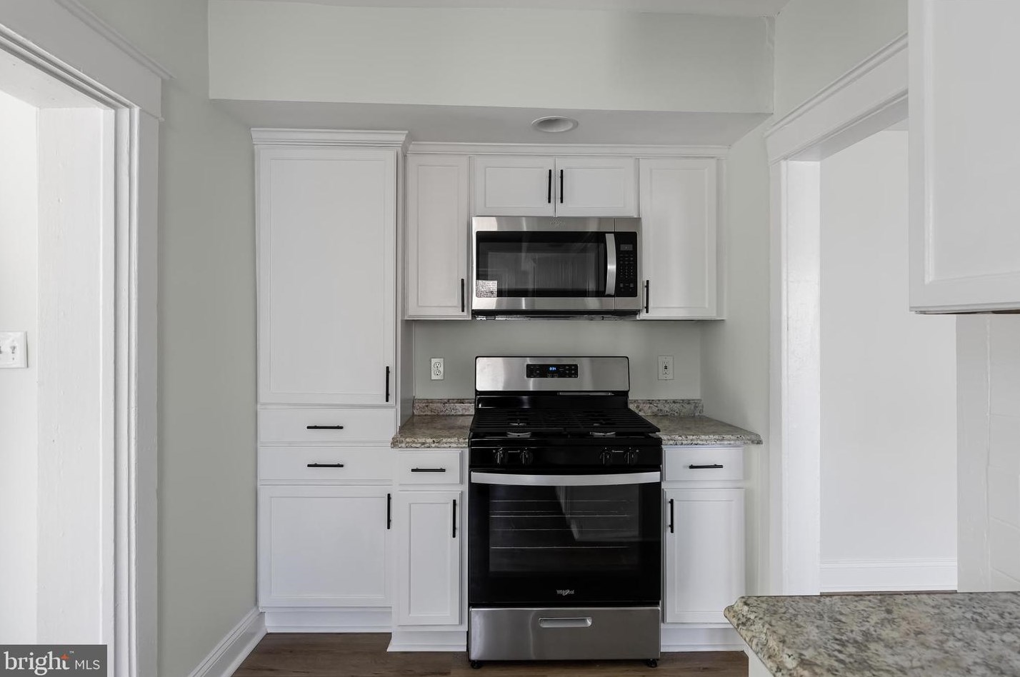 2425 Madison St, Chester PA 19013-4617 exterior