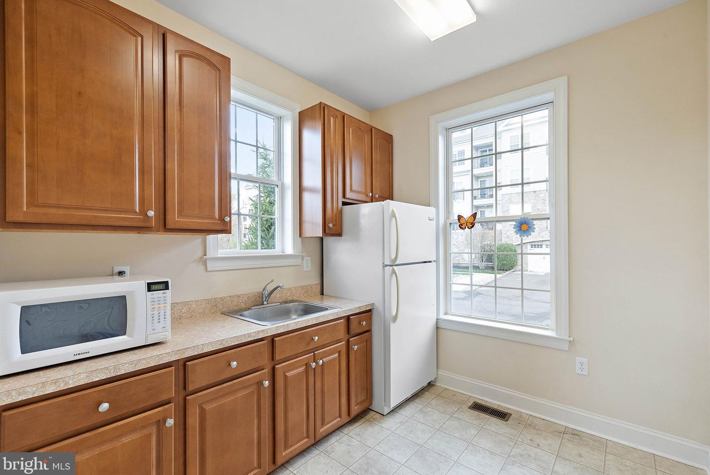 4305 Lydia Hollow Dr, Glen Mills PA  19342-1068 exterior