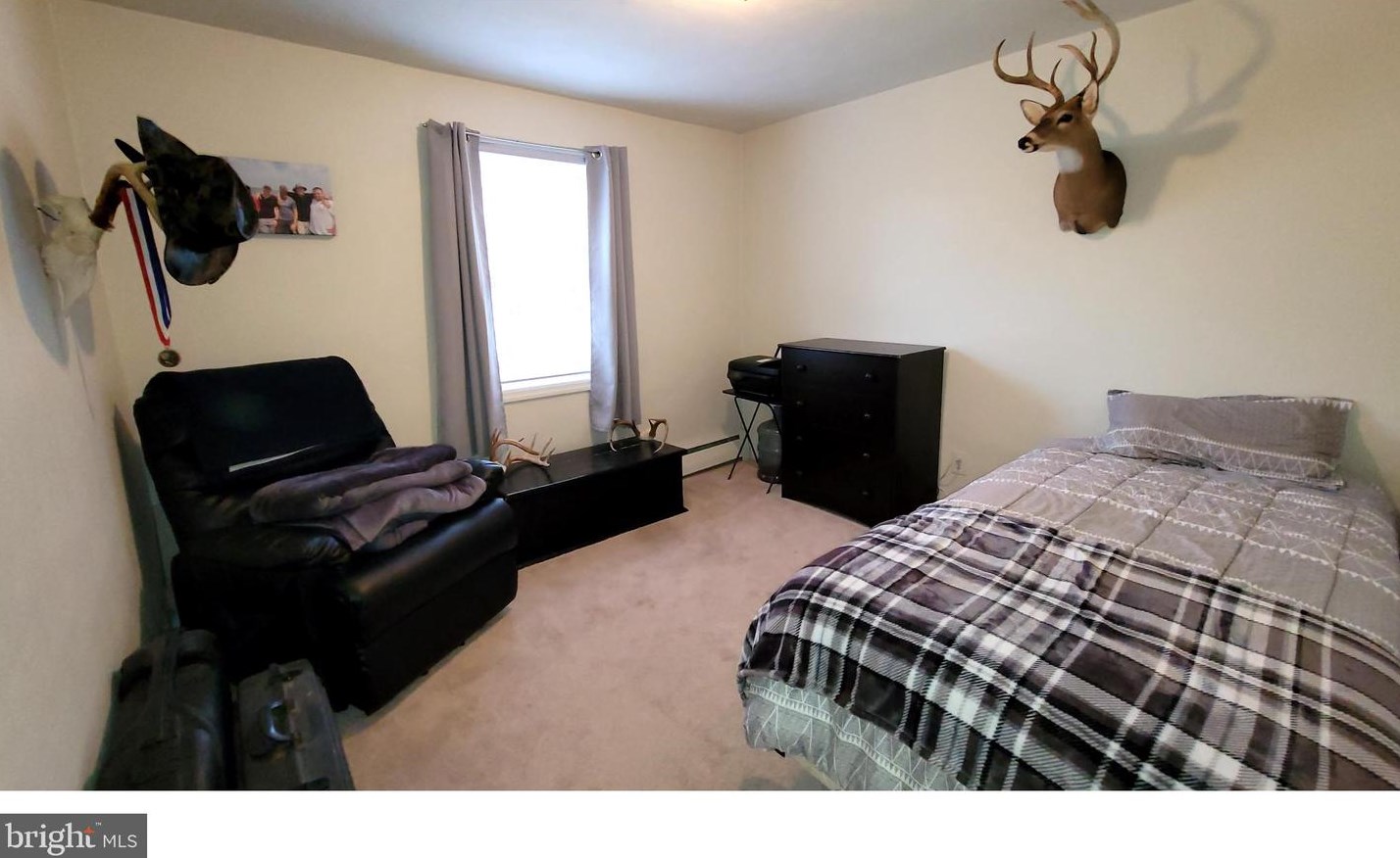 77 Florence Ave, Chester PA 19014-2102 exterior