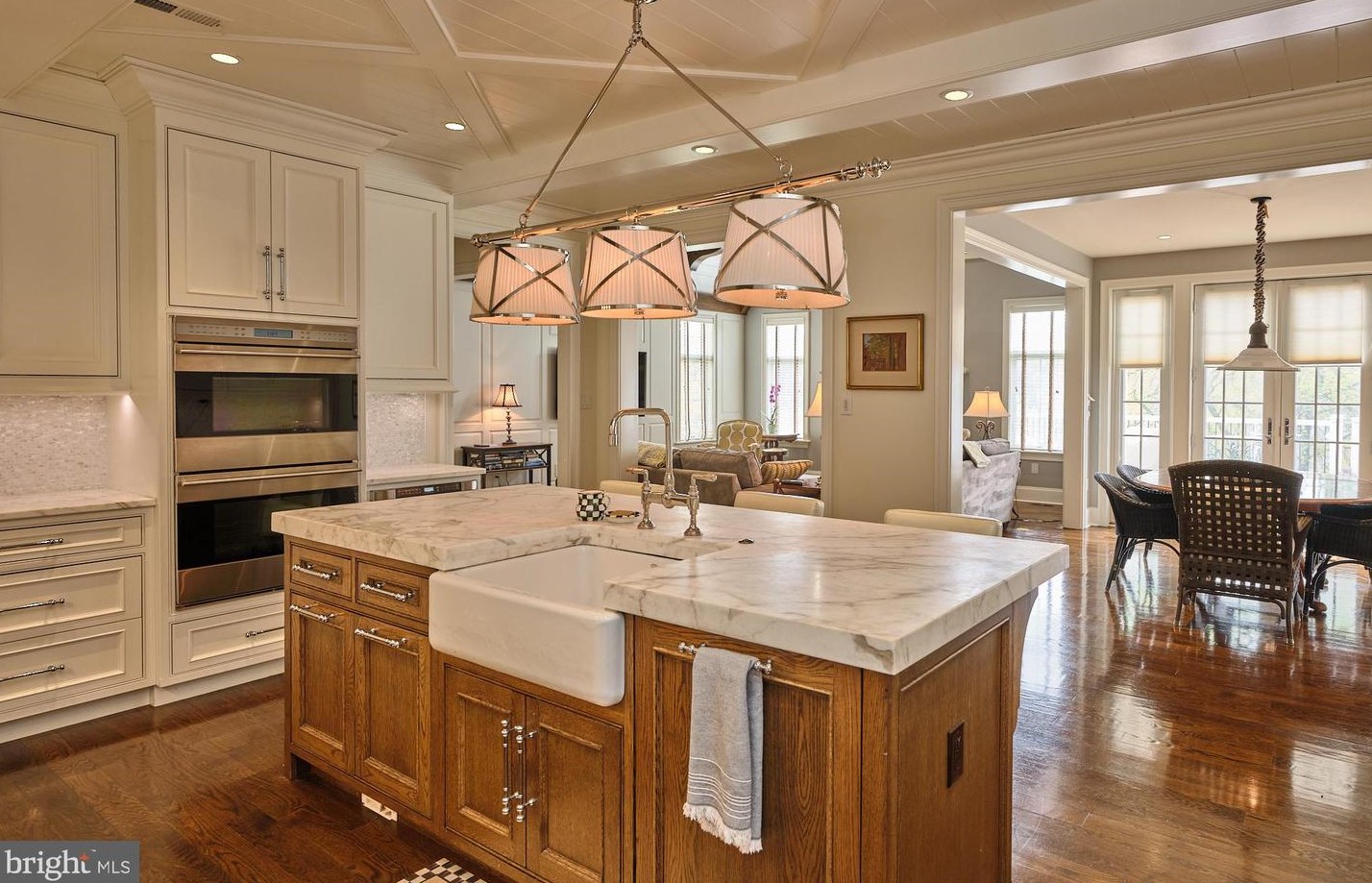 110 Grn Ln, Haverford PA  19041-2026 exterior