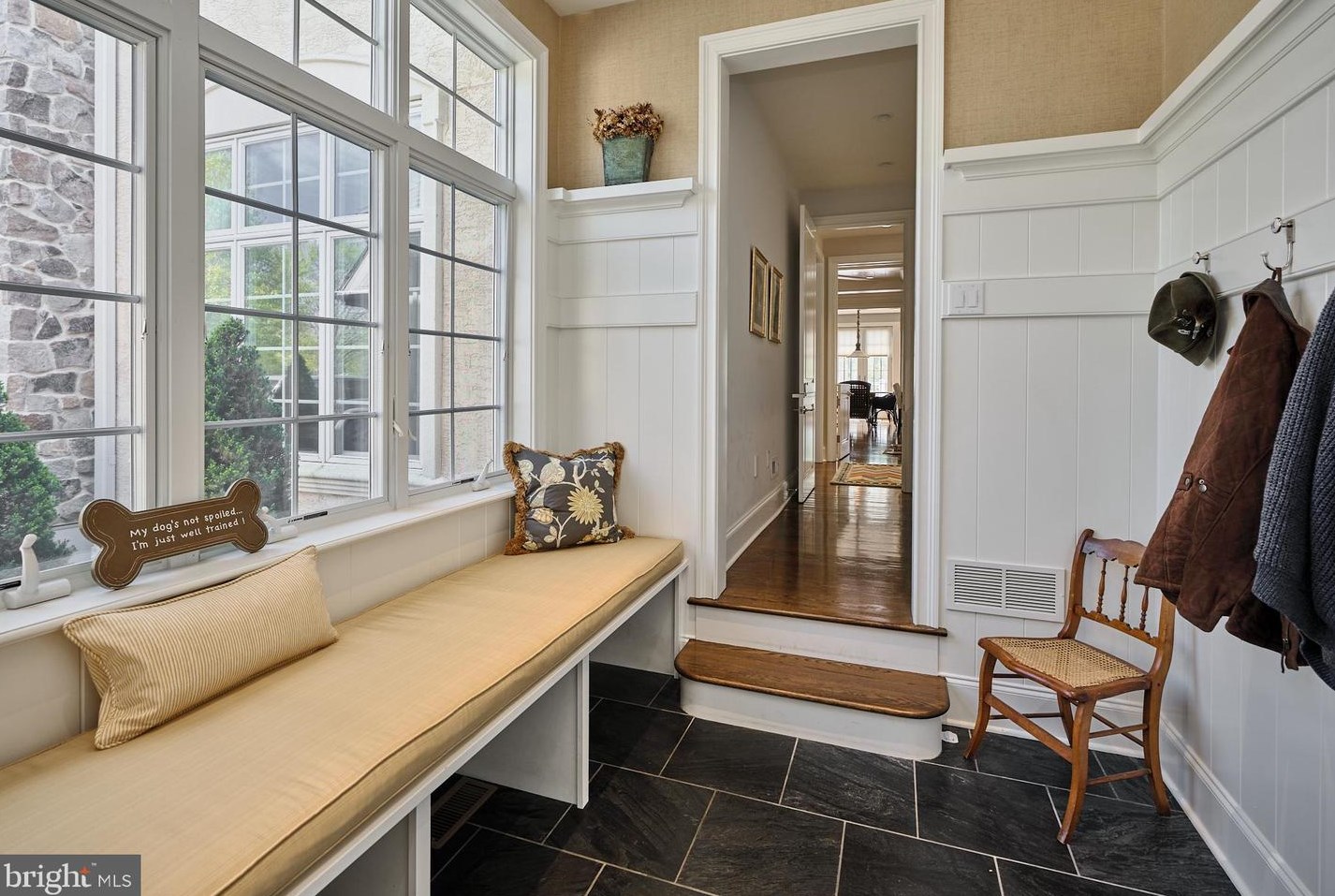 110 Grn Ln, Haverford PA  19041-2026 exterior