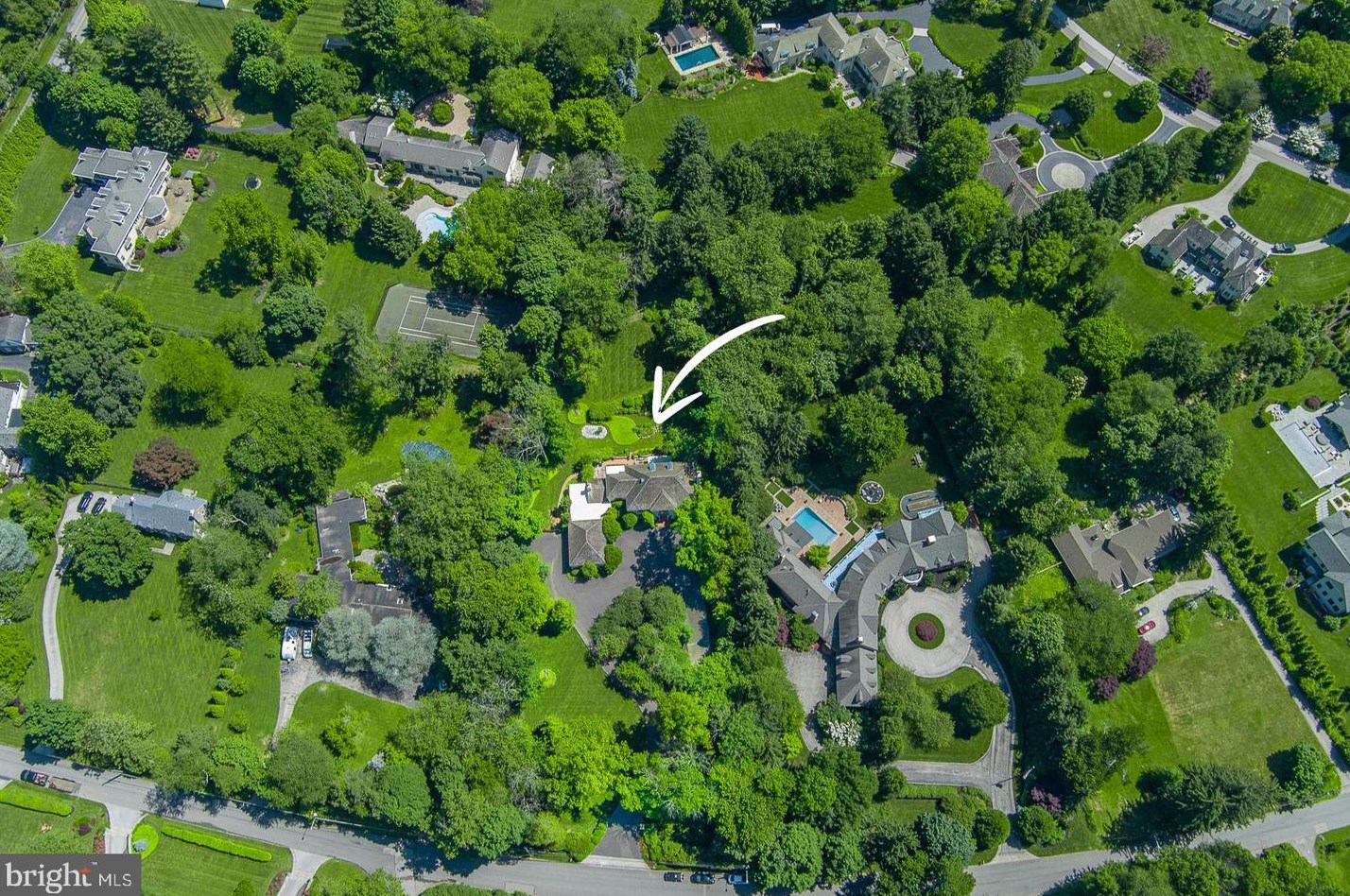 71 Tunbridge Rd, Haverford PA  19041-1038 exterior