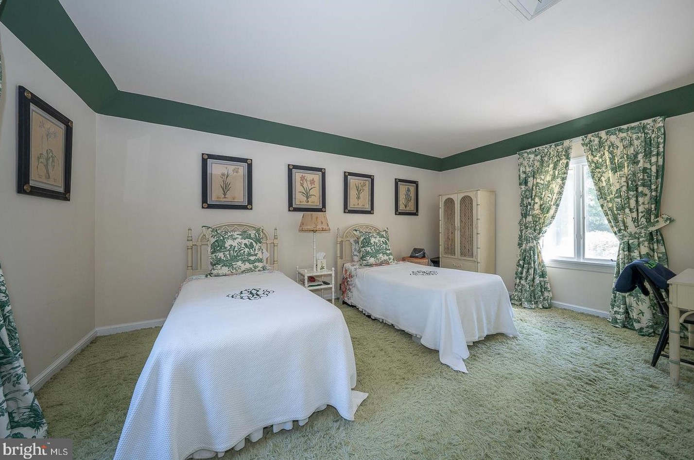 71 Tunbridge Rd, Haverford PA  19041-1038 exterior