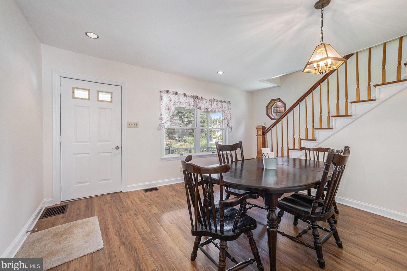 1829 Laurel Ave, Boothwyn PA 19061-2740 exterior