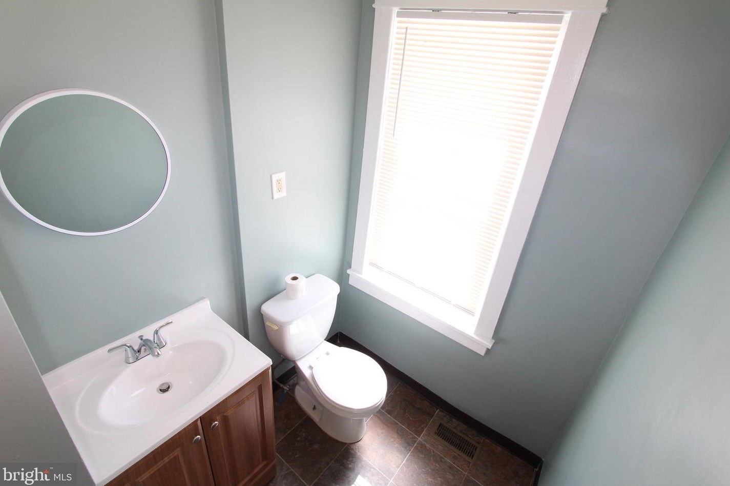 2621 7 St, Chester PA 19013-2111 exterior