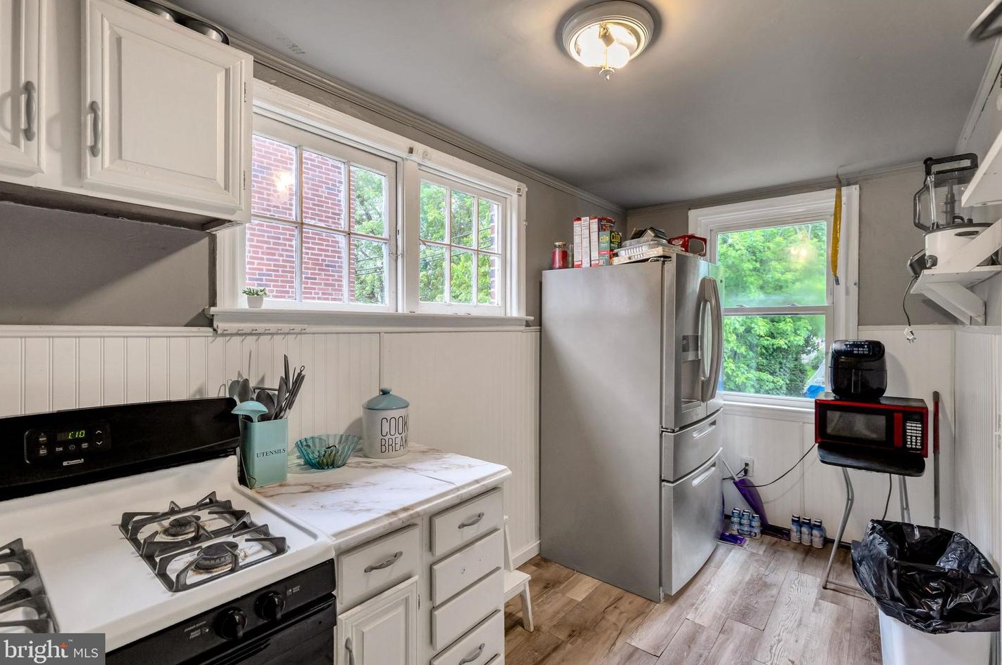 354 21 St, Chester PA 19013-4917 exterior