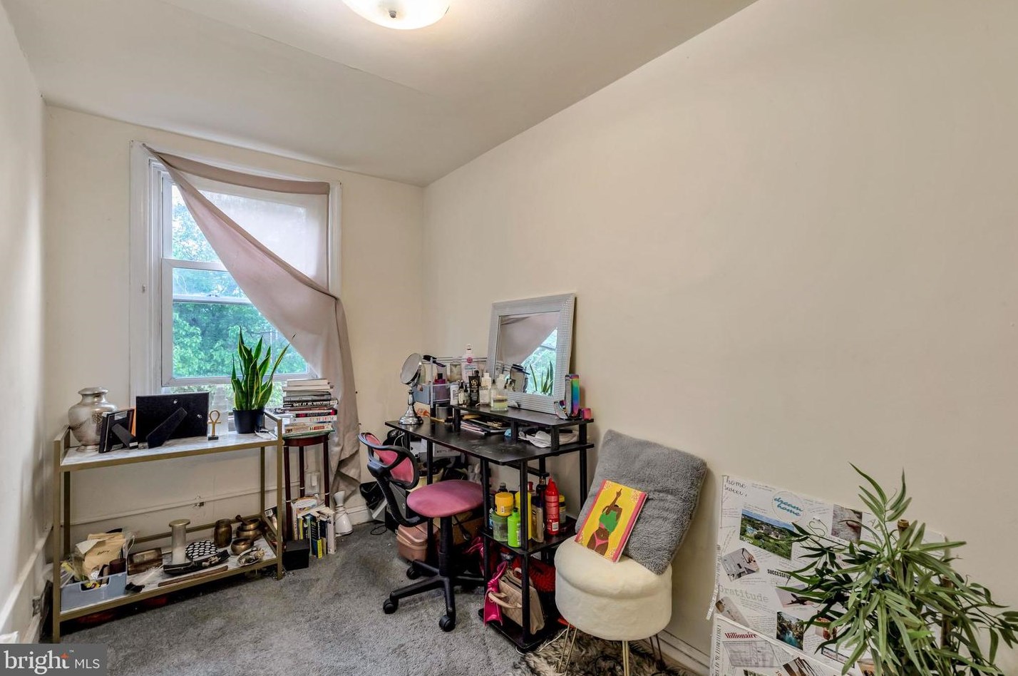 354 21 St, Chester PA 19013-4917 exterior