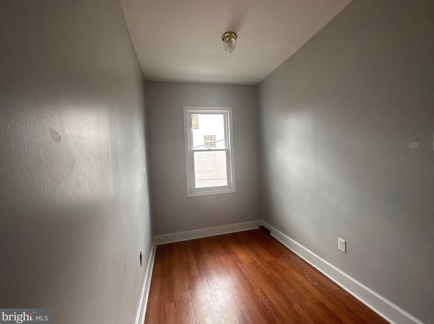 1113 Potter St, Chester PA 19013-6126 exterior